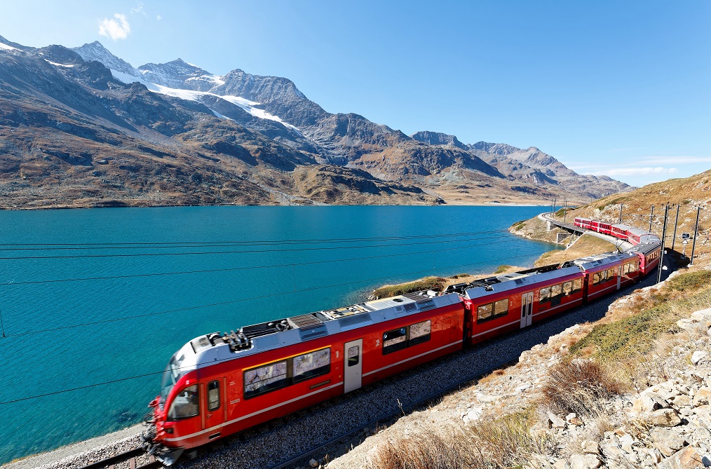 Bernina Express and Queen of the mountains อิตาลี สวิตเซอร์แลนด์ 8 วัน 5 คืน โดยสายการบิน EMIRATES (EK)